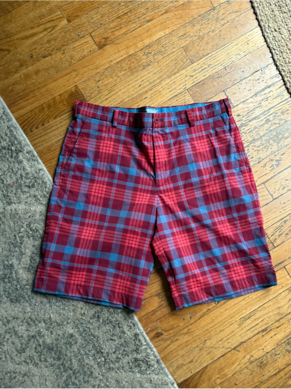 Nike Golf Tour Performance shorts sz 36